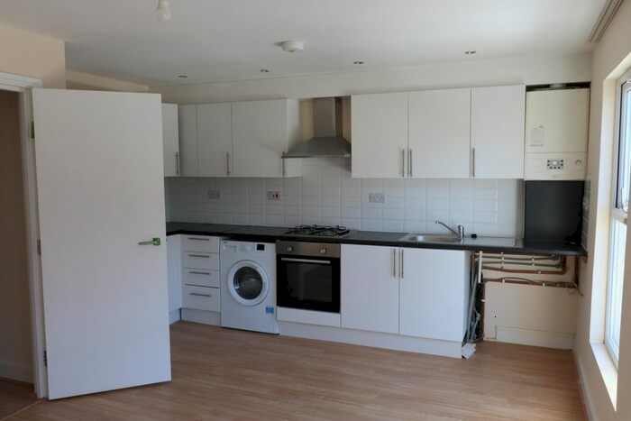 1 Bedroom Flat To Rent In Northumberland Park, London, N17