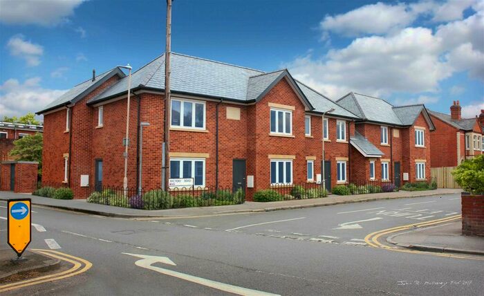 2 Bedroom Apartment To Rent In The Bakehouse, Rectory Road, RG4