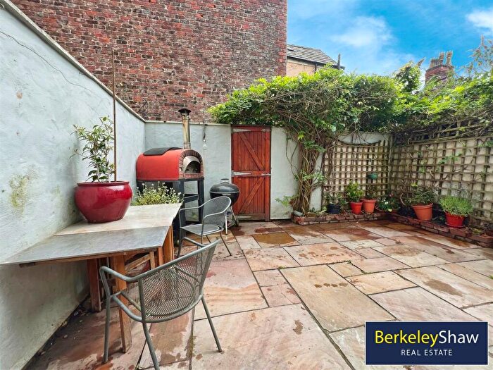 3 Bedroom Terraced House For Sale In Handfield Road, Waterloo, Liverpool, L22