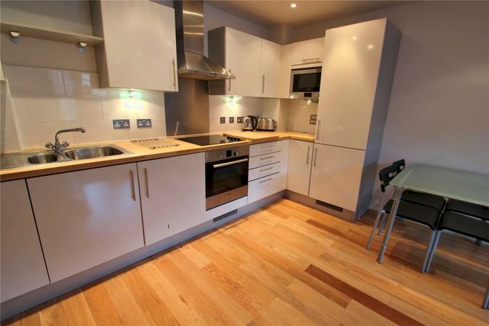 1 Bedroom Apartment To Rent In Central Quay North, Broad Quay, Bristol, BS1