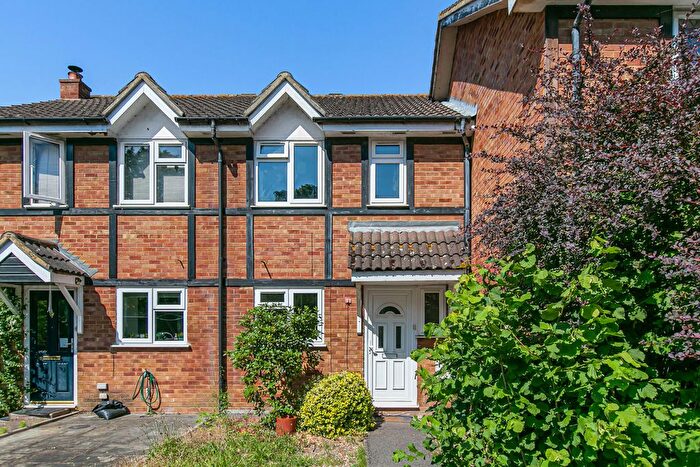 3 Bedroom Terraced House For Sale In Ashdale Close, Staines-Upon-Thames, Surrey, TW19