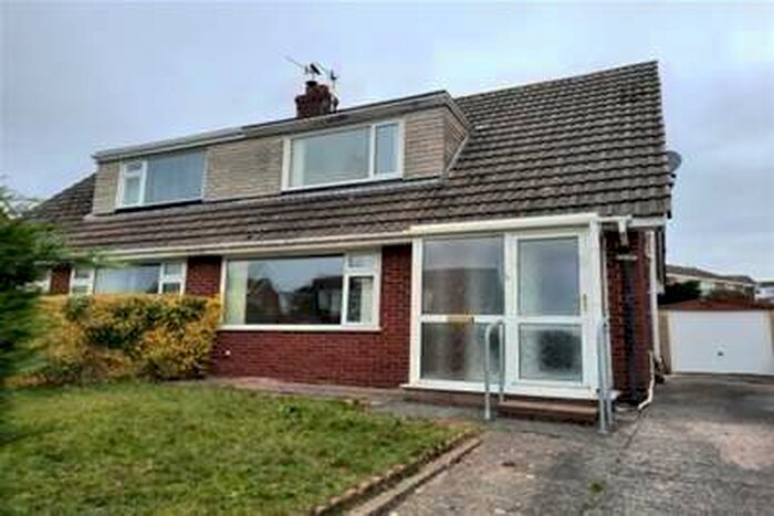 3 Bedroom House To Rent In Tal Y Fan, Glan Conwy, LL28