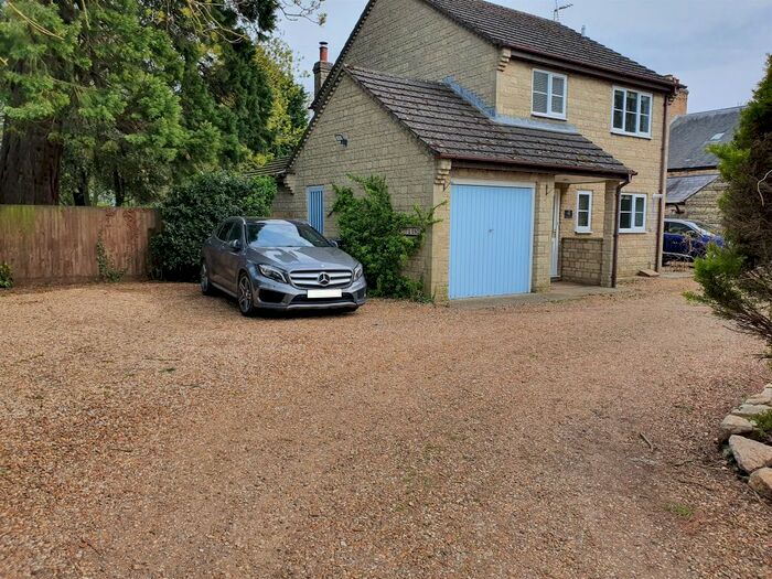 3 Bedroom Detached House For Sale In Park Farm, Wittering, Peterborough, PE8