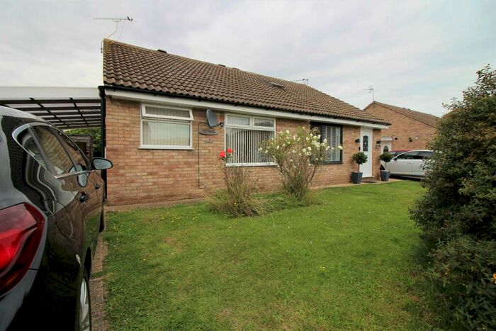 2 Bedroom Bungalow To Rent In Lambourne Close, Clacton-on-Sea, CO15