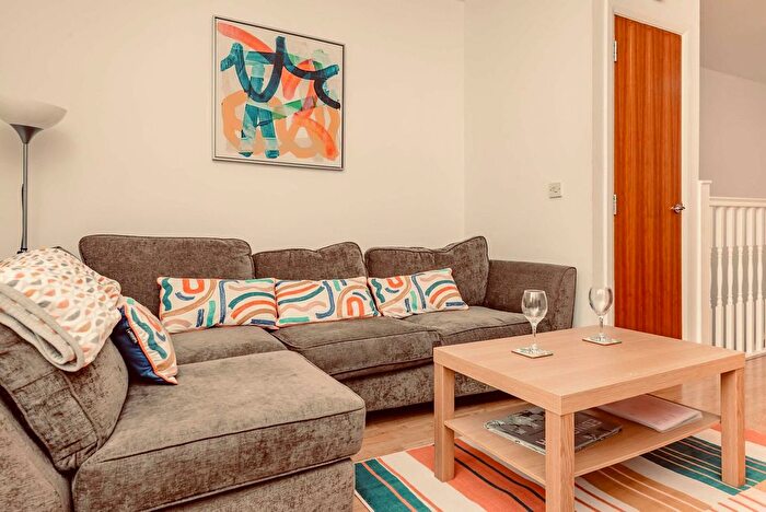 1 Bedroom Flat To Rent In Leith Central, EH6