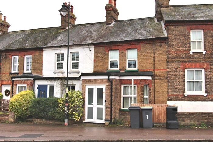 2 Bedroom Terraced House For Sale In Biggleswade Road, Potton, Bedfordshire, SG19