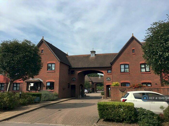 1 Bedroom Flat To Rent In Willow Court, Chichester, PO19