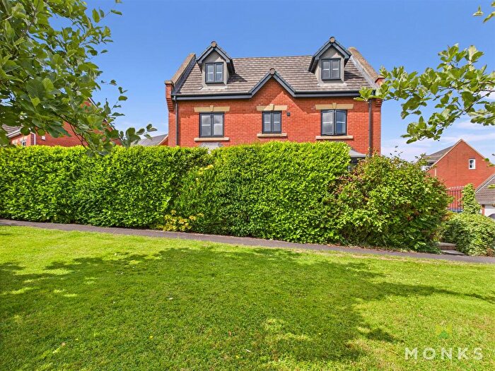 5 Bedroom Detached House For Sale In Upper Well Close, Oswestry, SY11