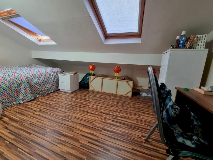 7 Bedroom Terraced House To Rent In Acomb Street, Manchester, M14
