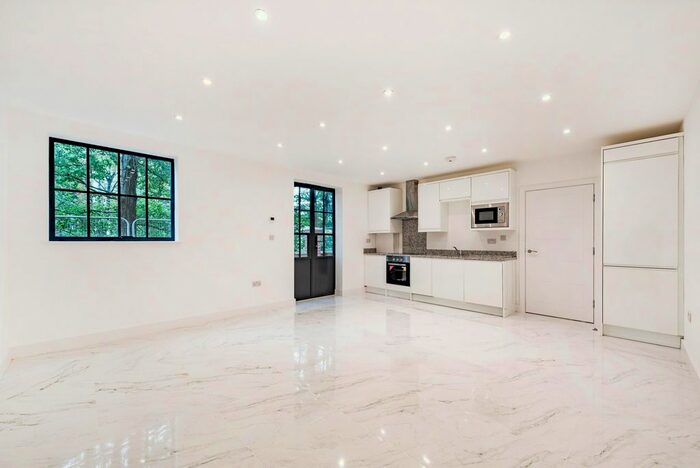 1 Bedroom Flat To Rent In Station Road, Colliers Wood, SW19