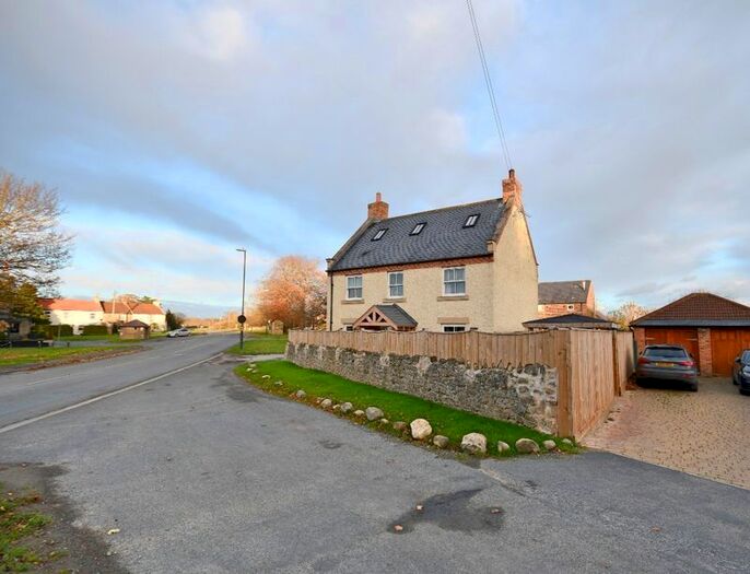 4 Bedroom Semi-Detached House For Sale In The Green, Stapleton, Darlington DL2