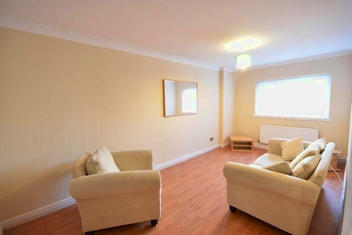 2 Bedroom Flat To Rent In Tower Street, Newcastle Upon Tyne, NE1