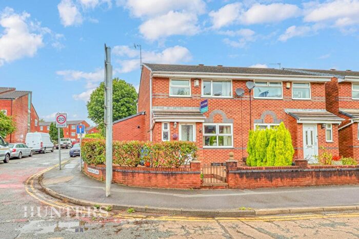 3 Bedroom Semi Detached House For Sale In Halifax Road, Hurstead, OL12