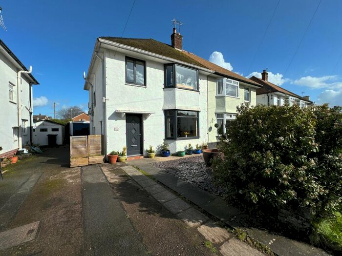 4 Bedroom Semi-Detached House For Sale In Mill Street, Usk, NP15