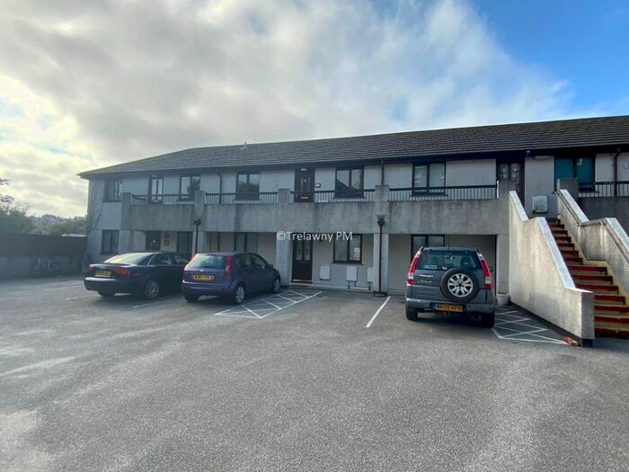 2 Bedroom Flat To Rent In Berkeley Mews, Falmouth, TR11