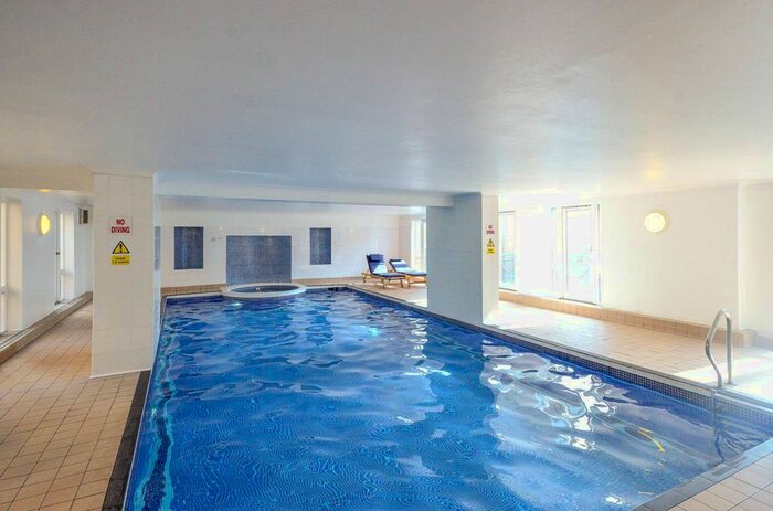 3 Bedroom Flat To Rent In Hampton Court, Rotherhithe, London, SE16