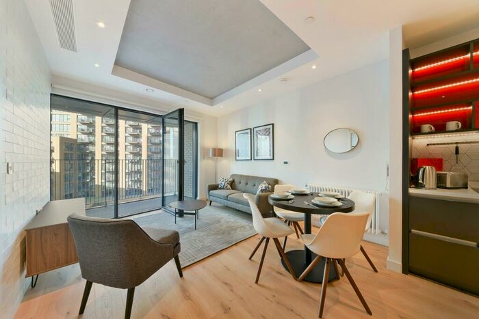 1 Bedroom Apartment To Rent In Corson House, London City Island, London, E14