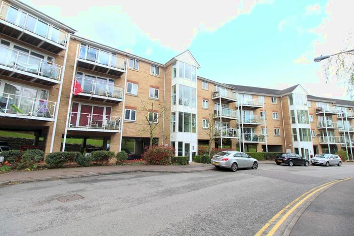 2 Bedroom Flat To Rent In Foxglove Way, Luton, LU3