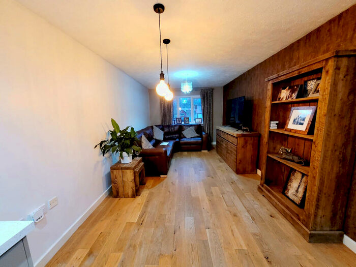 2 Bedroom Apartment To Rent In Scholars Court, Swinton, M27