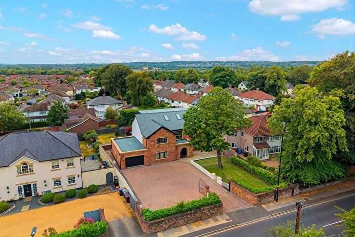 5 Bedroom Detached House For Sale In Roby Road, Huyton, L36