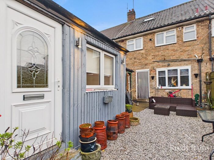 3 Bedroom Terraced House For Sale In Mallard Road, Hull, East Riding Of Yorkshire, HU9