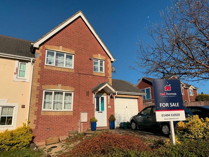 4 Bedroom End Of Terrace House For Sale In Pale Gate Close, Honiton, EX14