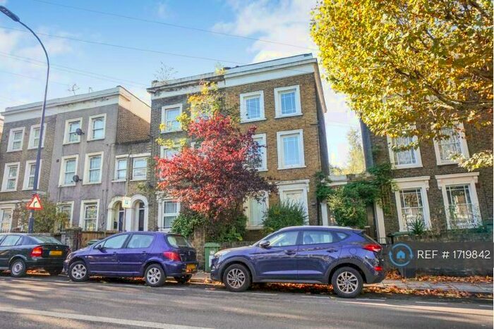 4 Bedroom Terraced House To Rent In Amersham Road, London, SE14
