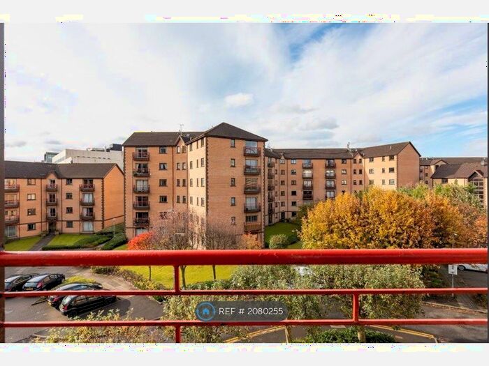 2 Bedroom Flat To Rent In Riverview Gardens, Glasgow, G5