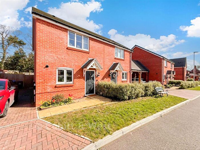 2 Bedroom Semi-Detached House For Sale In Windflower Chase, Worthing, West Sussex, BN13
