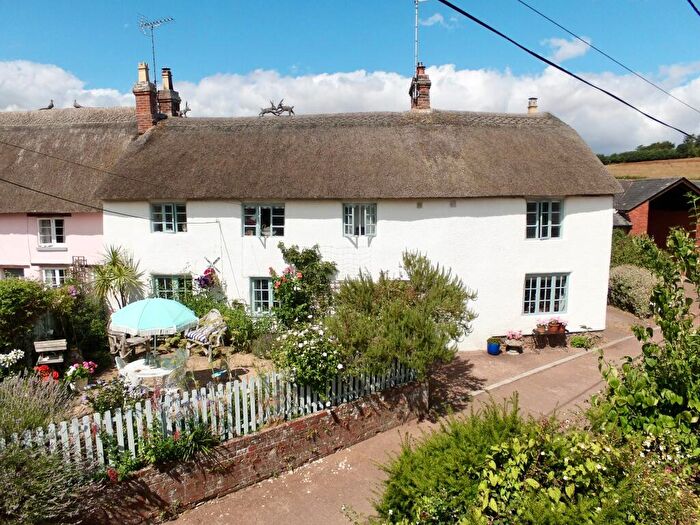 3 Bedroom Cottage For Sale In East Budleigh, Budleigh Salterton, EX9