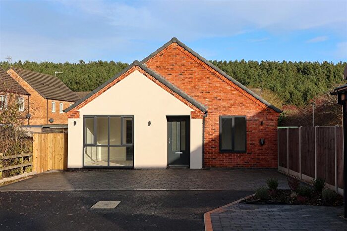 3 Bedroom Detached Bungalow For Sale In Wellow Road, Ollerton, Newark, NG22