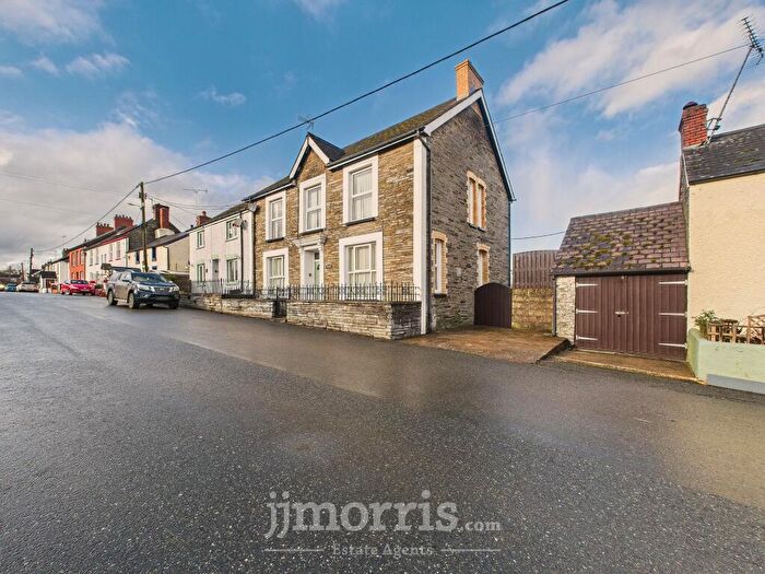 3 Bedroom Semi-Detached House For Sale In Cnwce, Cilgerran, SA43