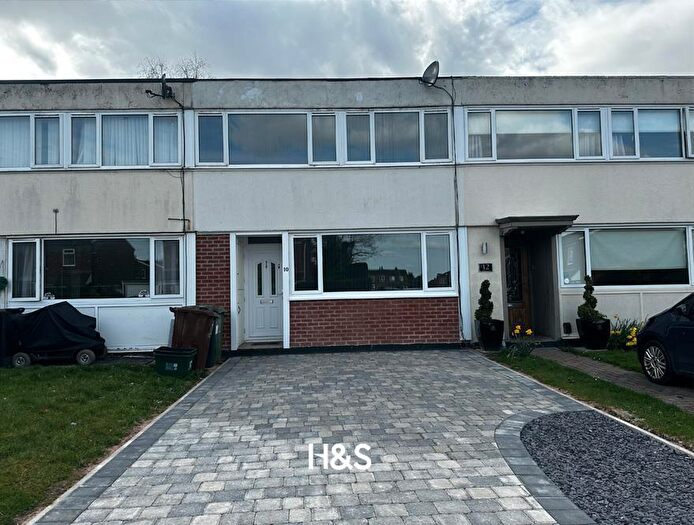 3 Bedroom Terraced House To Rent In Berwood Grove, Solihull, B92