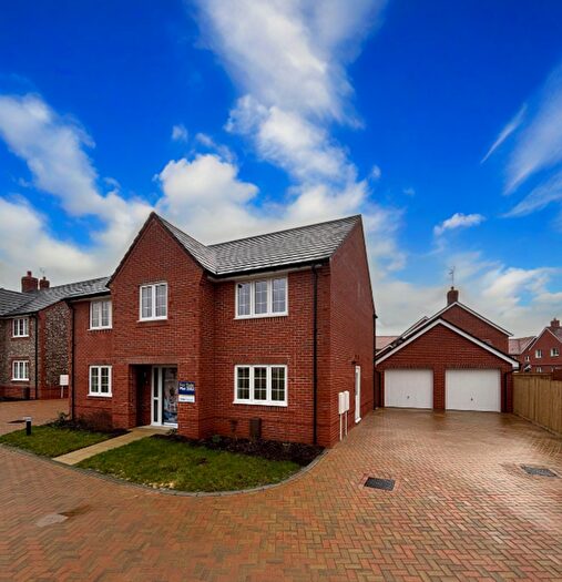 5 Bedroom Detached House For Sale In West Broyle, Chichester, PO19