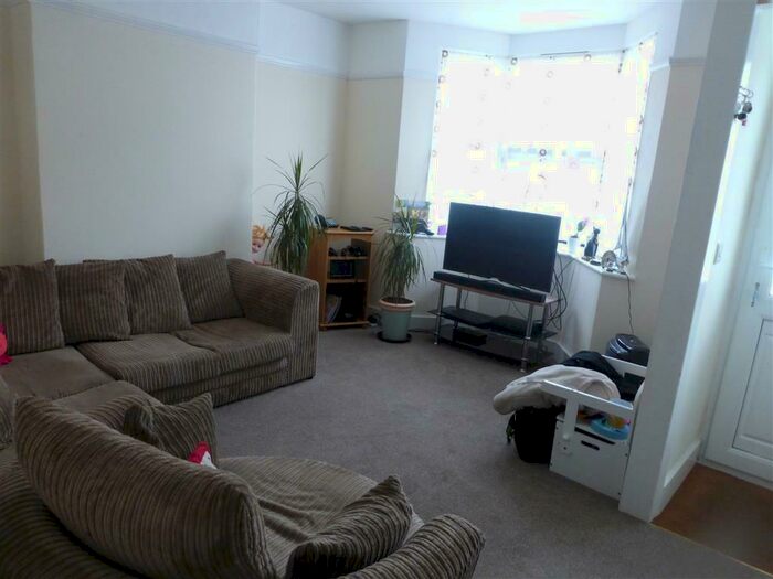 2 Bedroom Terraced House To Rent In Essex Road, Bognor Regis, PO21