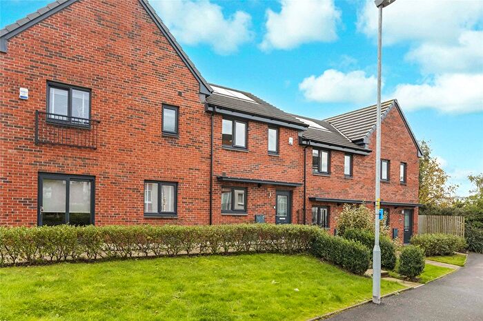 3 Bedroom Terraced House For Sale In Rosebery Street, Clydebank, West Dunbartonshire, G81