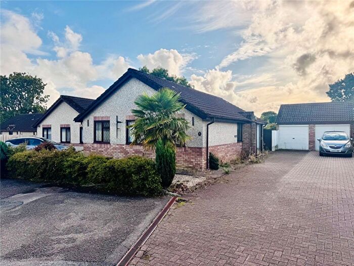 3 Bedroom Bungalow For Sale In Llwyncelyn, Capel Hendre, Ammanford, Carmarthenshire, SA18