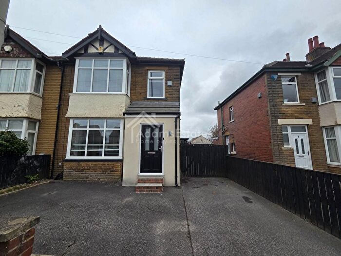 3 Bedroom Semi-Detached House For Sale In Leeds Road, Dewsbury, WF12