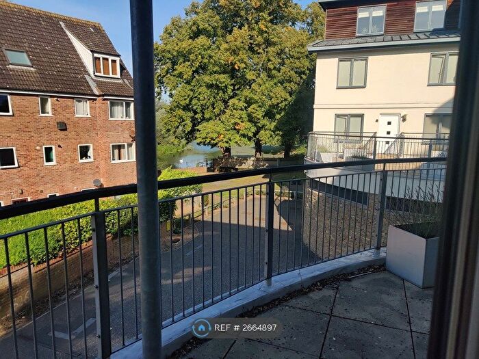 1 Bedroom Flat To Rent In The Watering, Norwich, NR3