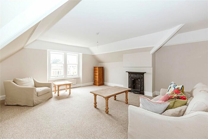 3 Bedroom Maisonette To Rent In Redland Road, Redland, Bristol, BS6