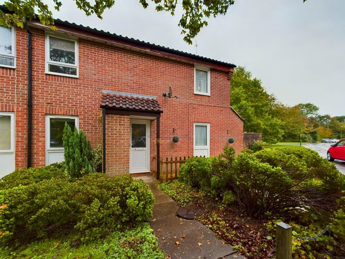 2 Bedroom Terraced House To Rent In Woodstock Close, Horsham, RH12