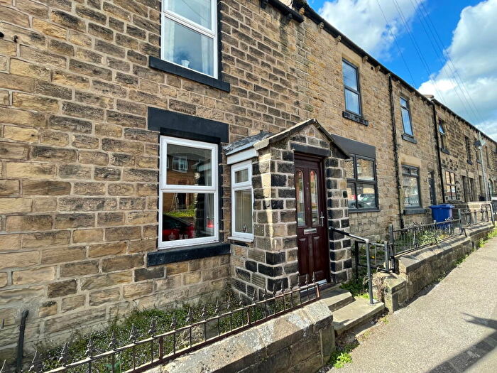 3 Bedroom Terraced House For Sale In High Street, Worsbrough, Barnsley, S70