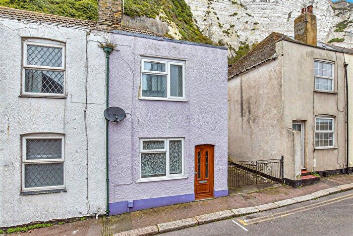 2 Bedroom End Terrace House For Sale In East Cliff, Dover, Kent, CT16
