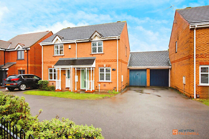 2 Bedroom Semi Detached House For Sale In Gavin Close, Thorpe Astley, LE3