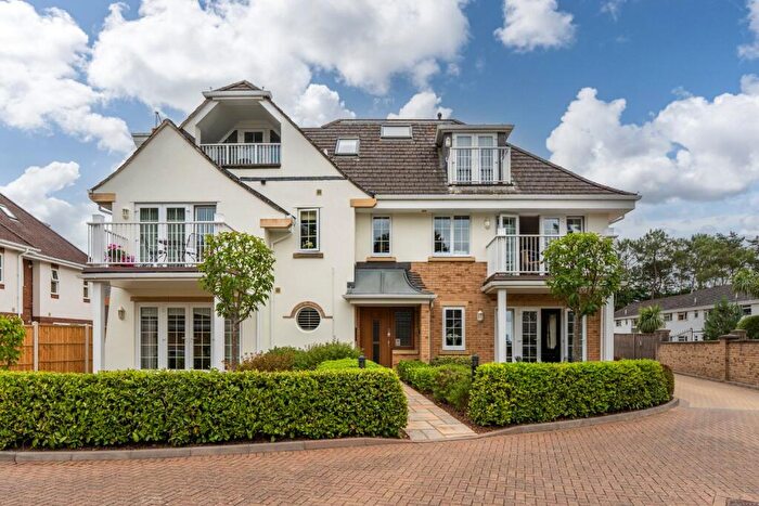 3 Bedroom Penthouse For Sale In Manor Close, Ferndown, Dorset, BH22