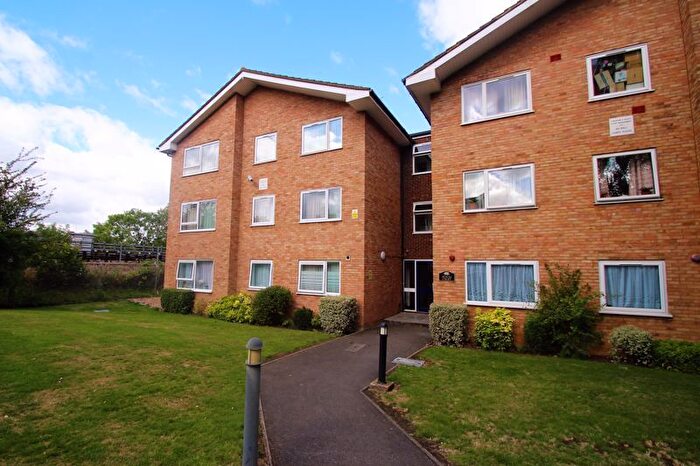 2 Bedroom Flat To Rent In Collapit Close, Harrow, HA1