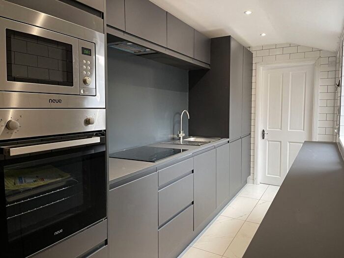 4 Bedroom Terraced House To Rent In Thesiger Street, Lincoln, LN5