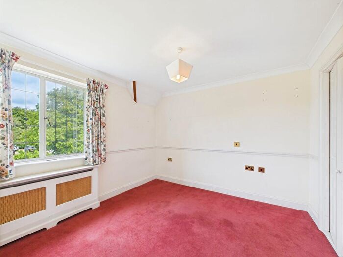 2 Bedroom Cottage For Sale In Prebendal Court, Station Road, Shipton-under-Wychwood, OX7
