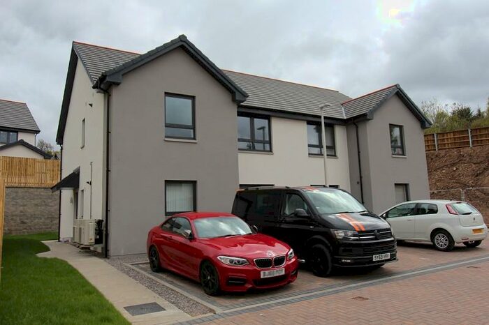 2 Bedroom Flat To Rent In Meadow Wood Road, Inshes, Inverness., IV2