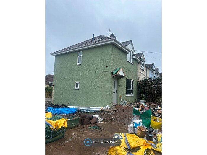 3 Bedroom End Terrace House To Rent In Severn Road, Pill, BS20